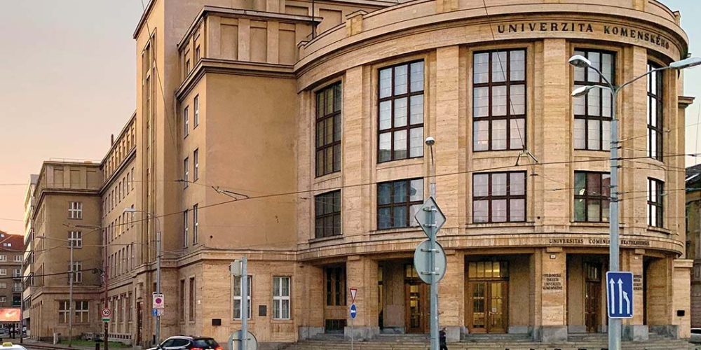 comenius-universitaet-bratislava-slowakei-1066x800